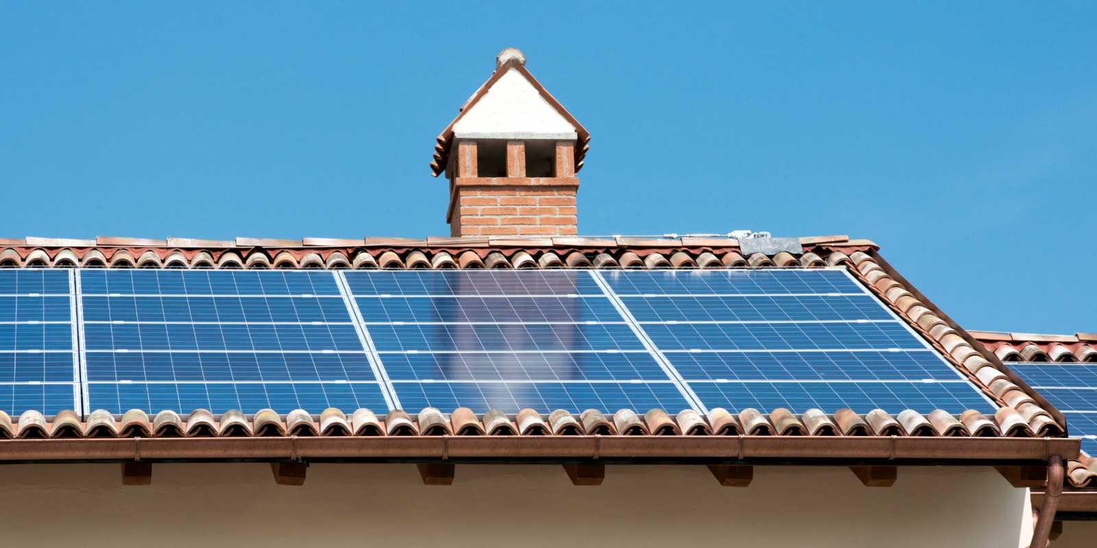 découvrez les solutions d'autoconsommation solaire en collectivité en île-de-france pour réduire vos coûts énergétiques et promouvoir une énergie durable et locale.