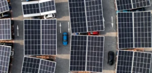 découvrez nos solutions de panneaux solaires efficaces et économiques pour entrepôts en île-de-france. réduisez vos coûts énergétiques et optimisez votre empreinte écologique dès aujourd'hui.